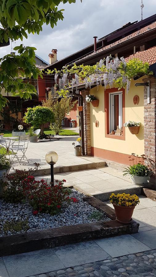 B&B La Cascina Di Monia E Mario Borgo Ticino Экстерьер фото
